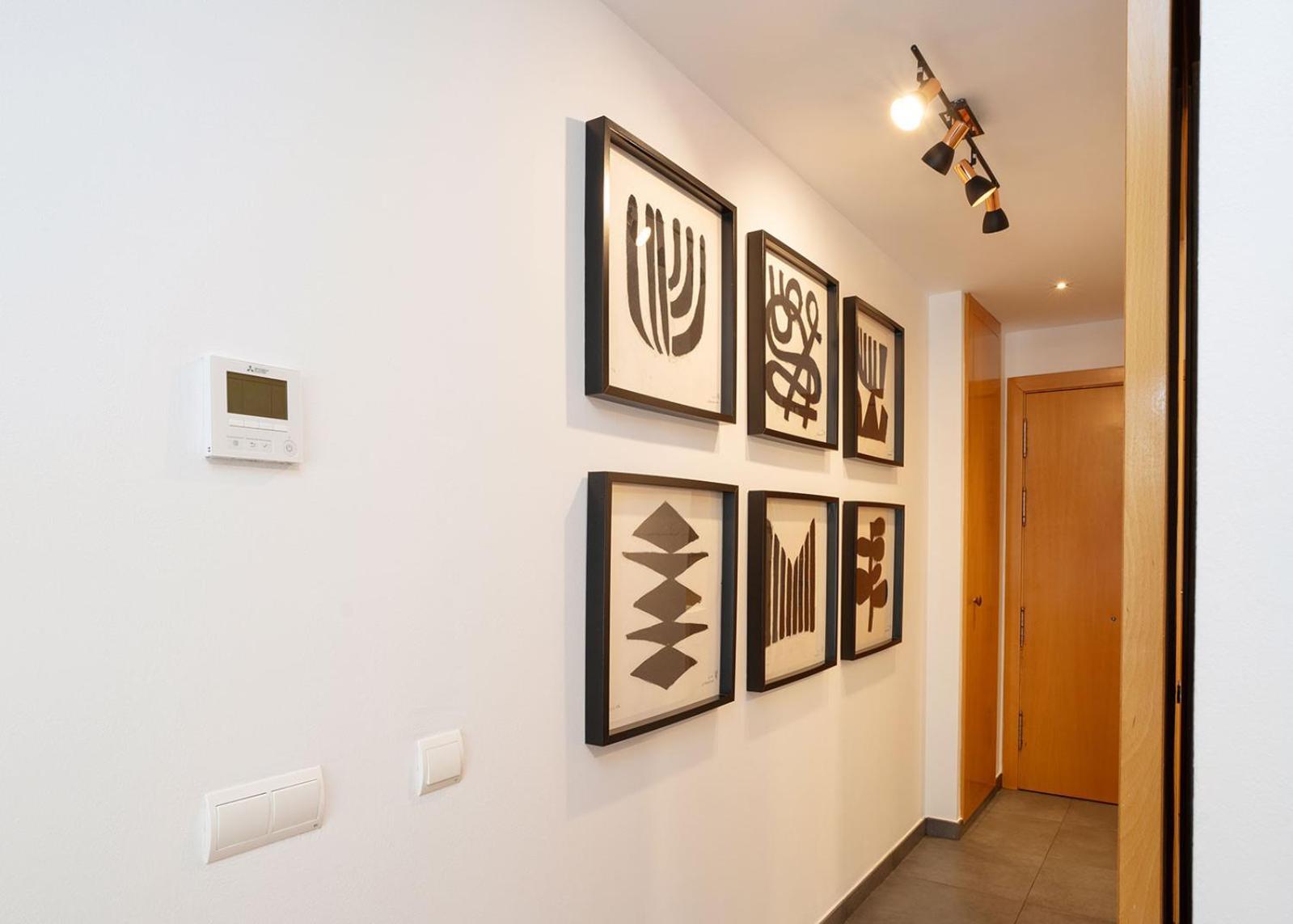 Modern Near Pl. Espana Apartamento